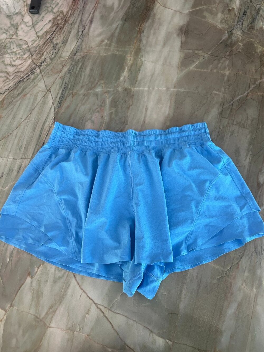 Lululemon Shake It Out High-Rise Run Short 2.5 Ocean Wave Blue
